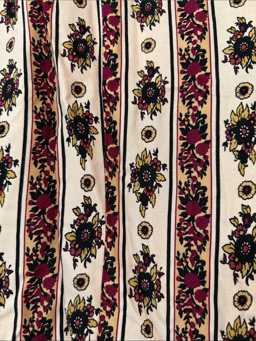 Novella Royale Beige Blazer with Burgundy and Black Floral Stripe - Picture 4 of 4
